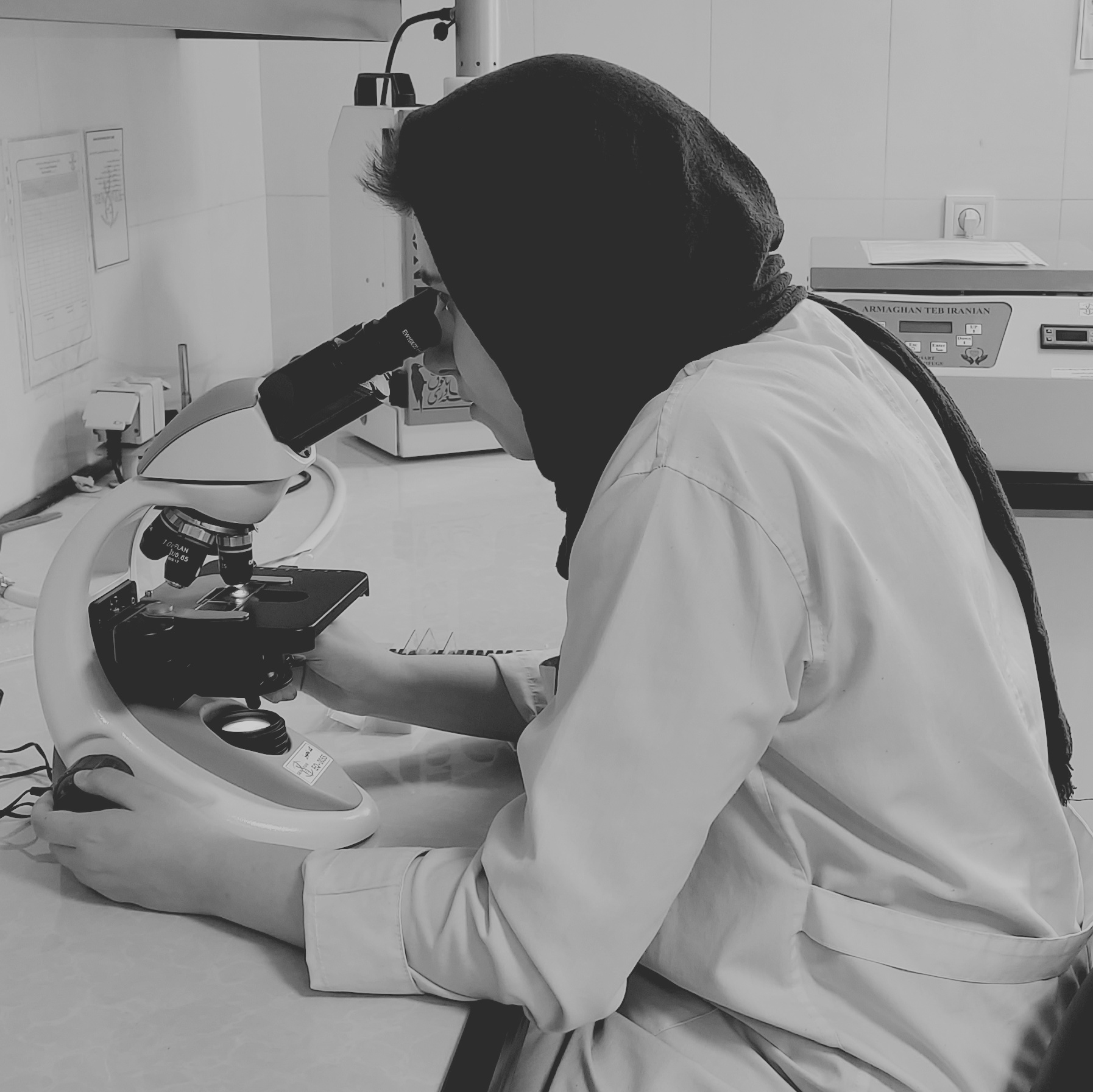 Saameh in the lab